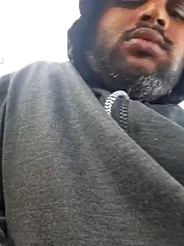 Snapshot of Indianboytelugu chatting on December 21, 1:36 am Indianboytelugu online show from December 21, 1:36 am