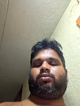 Snapshot of Indianboytelugu chatting on December 28, 6:08 pm Indianboytelugu online show from December 28, 6:08 pm