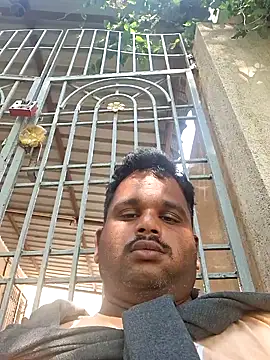 Snapshot of Indianboytelugu chatting on January 4, 5:58 am Indianboytelugu online show from January 4, 5:58 am