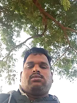 Snapshot of Indianboytelugu chatting on January 5, 3:11 am Indianboytelugu online show from January 5, 3:11 am