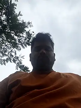 Snapshot of Indianboytelugu chatting on January 19, 4:54 am Indianboytelugu online show from January 19, 4:54 am