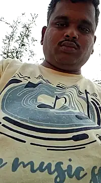 Snapshot of Indianboytelugu chatting on February 14, 5:14 pm Indianboytelugu online show from February 14, 5:14 pm