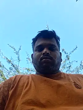 Snapshot of Indianboytelugu chatting on February 18, 11:44 am Indianboytelugu online show from February 18, 11:44 am