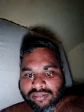 Snapshot of Indianboytelugu chatting on February 17, 7:53 pm Indianboytelugu online show from February 17, 7:53 pm