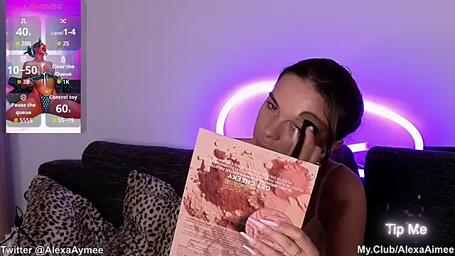 AlexaAimee online show from May 12, 5:21 pm