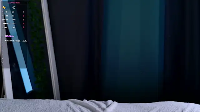 SunnyRisha online show from September 29, 5:12 am