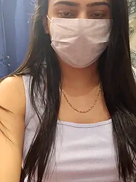 Snapshot of Mylovesana chatting on February 20, 8:49 am Mylovesana online show from February 20, 8:49 am