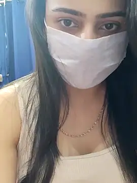 Snapshot of Mylovesana chatting on February 24, 9:40 am Mylovesana online show from February 24, 9:40 am