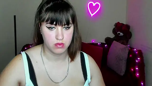 Snapshot of Amali_Ivanna_smit chatting on March 17, 12:30 pm Amali Ivanna smit online show from March 17, 12:30 pm