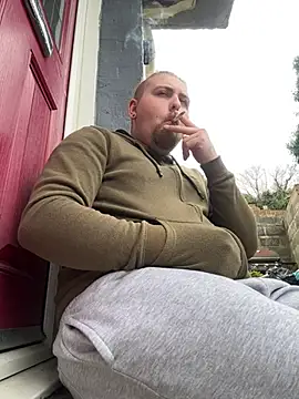 chubbydadb0d online show from February 13, 2:52 pm