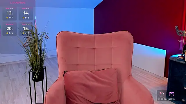 Snapshot of CherieDane chatting on October 10, 12:15 pm CherieDane online show from October 10, 12:15 pm