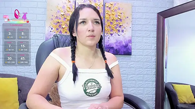 Snapshot of _EmilyJireh_ chatting on September 20, 3:57 pm EmilyJireh online show from September 20, 3:57 pm