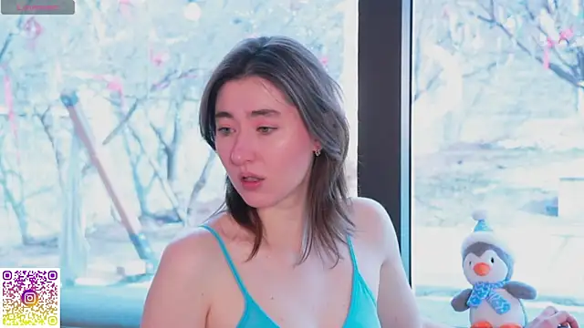 GentleSparkMay online show from February 22, 9:45 am