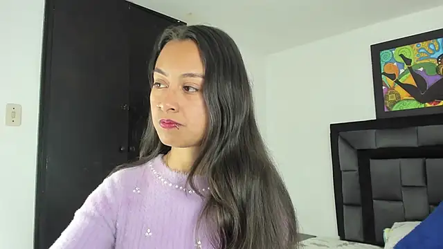 tatiana valencia online show from February 24, 12:05 pm