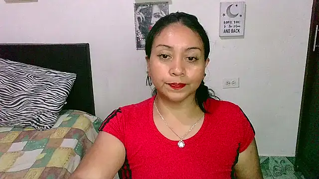 zaray bella online show from February 13, 11:04 pm