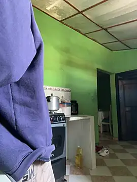 Snapshot of Alphadavid_23 chatting on February 19, 2:23 pm Alphadavid 23 online show from February 19, 2:23 pm