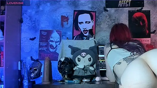 KuromiRacer  online show from September 8, 6:40 pm