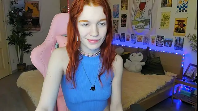 Snapshot of Sunny_Elly chatting on February 8, 5:18 am Sunny Elly online show from February 8, 5:18 am