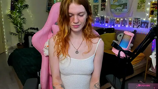 Sunny Elly online show from February 22, 10:03 am