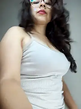 MishuColfer online show from May 6, 1:57 am