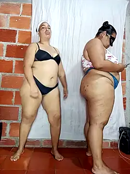 Lucky-hot-girls online show from January 6, 1:52 pm