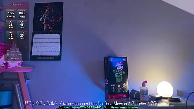 Snapshot of AnnaHaunter18 chatting on February 22, 1:33 am AnnaHaunter18 online show from February 22, 1:33 am