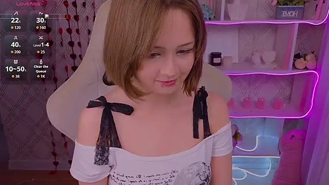 Mary uw online show from February 5, 5:12 am