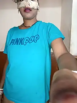Snapshot of juhi06 chatting on April 24, 1:52 am juhi06 online show from April 24, 1:52 am