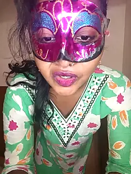 Snapshot of juhi06 chatting on April 28, 2:21 am juhi06 online show from April 28, 2:21 am