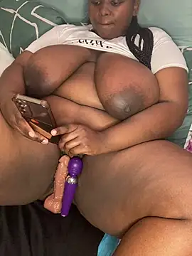 queenxdede online show from July 12, 1:13 pm