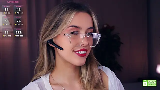 FannyHewson online show from September 12, 8:09 pm