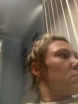 hotNReady6969 online show from December 19, 2:13 pm