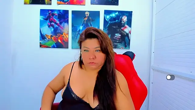 Snapshot of victoria_love89 chatting on April 10, 1:44 am victoria love89 online show from April 10, 1:44 am