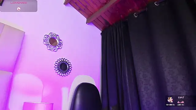 Snapshot of Mia_ross16 chatting on January 18, 7:26 pm Mia ross16 online show from January 18, 7:26 pm
