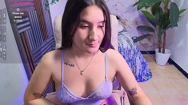 Snapshot of sweetyy_lollipop chatting on September 25, 12:31 pm sweetyy lollipop online show from September 25, 12:31 pm