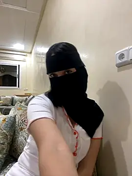 jijijoudia online show from October 20, 12:33 am