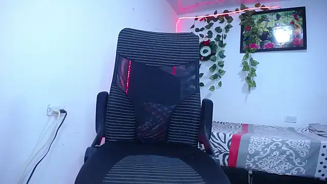 liamdaddystoy  online show from January 30, 12:16 pm