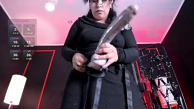 Carolina Arias online show from March 13, 8:15 pm