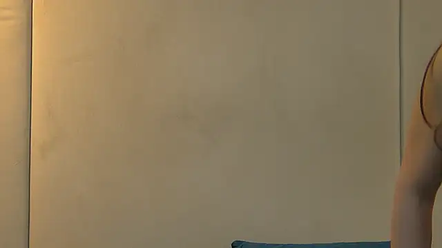 Snapshot of NattyDevon chatting on January 21, 4:58 pm NattyDevon online show from January 21, 4:58 pm