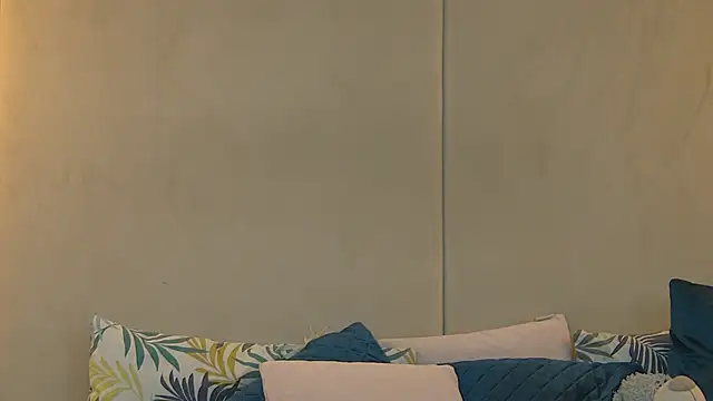 Snapshot of NattyDevon chatting on February 22, 3:47 pm NattyDevon online show from February 22, 3:47 pm