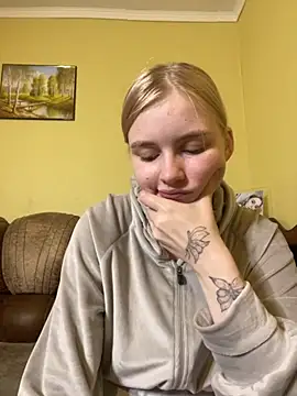 Snapshot of DaMa-1808 chatting on September 29, 5:18 pm DaMa-1808 online show from September 29, 5:18 pm