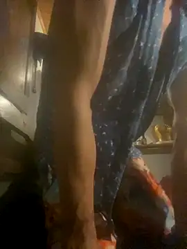 laye19 online show from October 22, 4:24 am