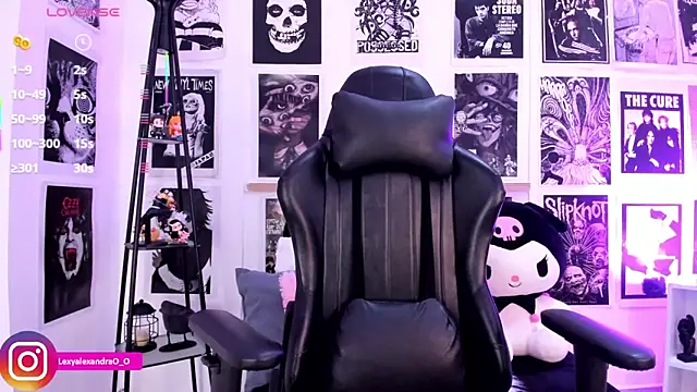 Lexyjoycce online show from September 30, 9:20 pm