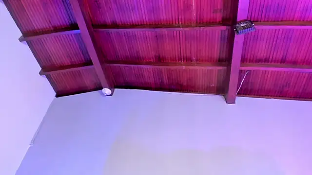KarolRojas  online show from January 9, 6:38 am