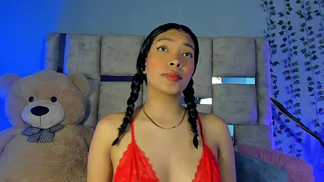 KarolRojas  online show from January 25, 3:19 am