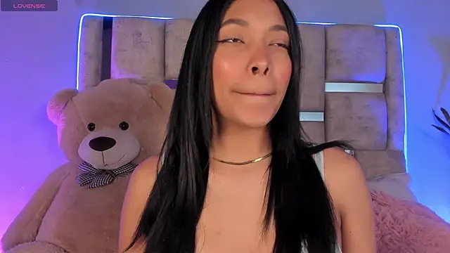 KarolRojas  online show from March 1, 3:10 am
