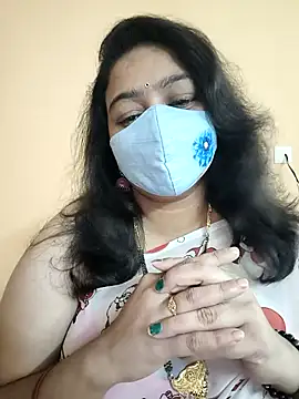 neelu-hoty online show from December 24, 7:55 pm