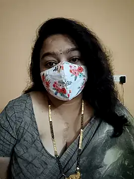 neelu-hoty online show from December 26, 4:58 pm