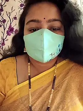 neelu-hoty online show from January 19, 4:12 am