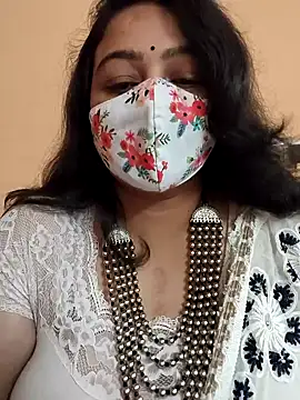 neelu-hoty online show from January 28, 5:14 pm